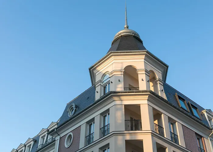 Hotel Medicis Puteaux